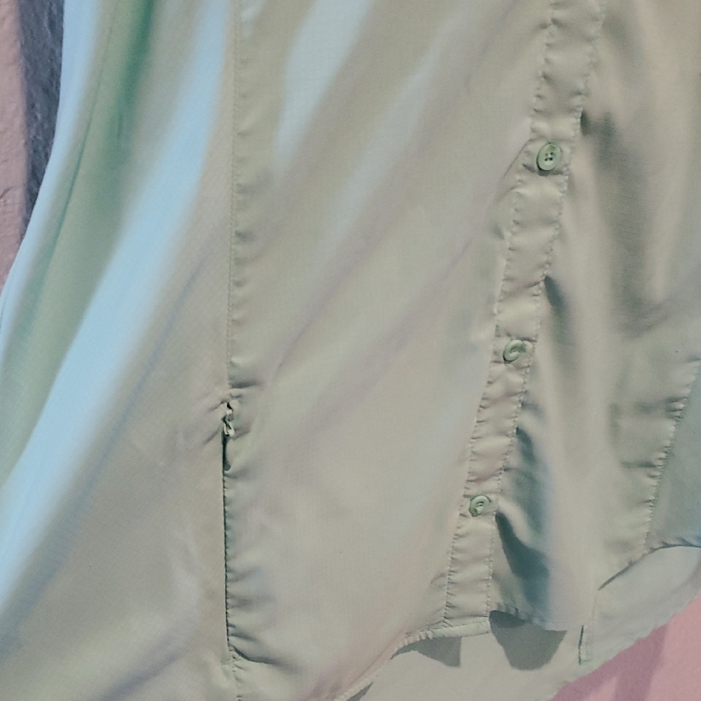 Magellan Outdoors Light Green Button-Down Shirt - Picture 4 of 6